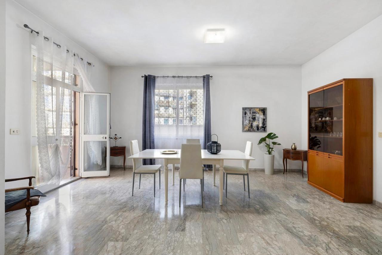 Casa Rosa Lejlighed Loano Eksteriør billede